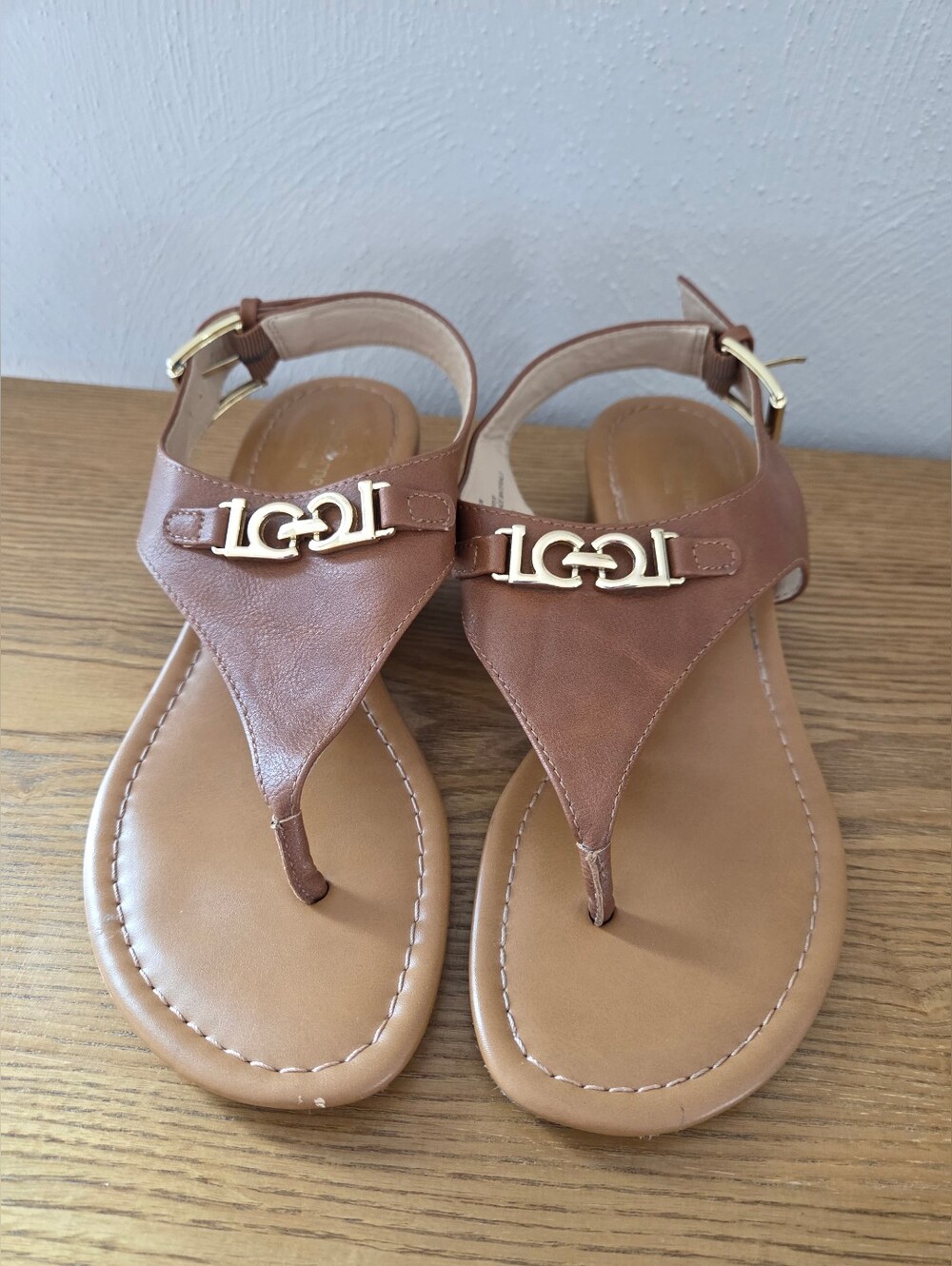 Liz Claiborne Thong Sandal